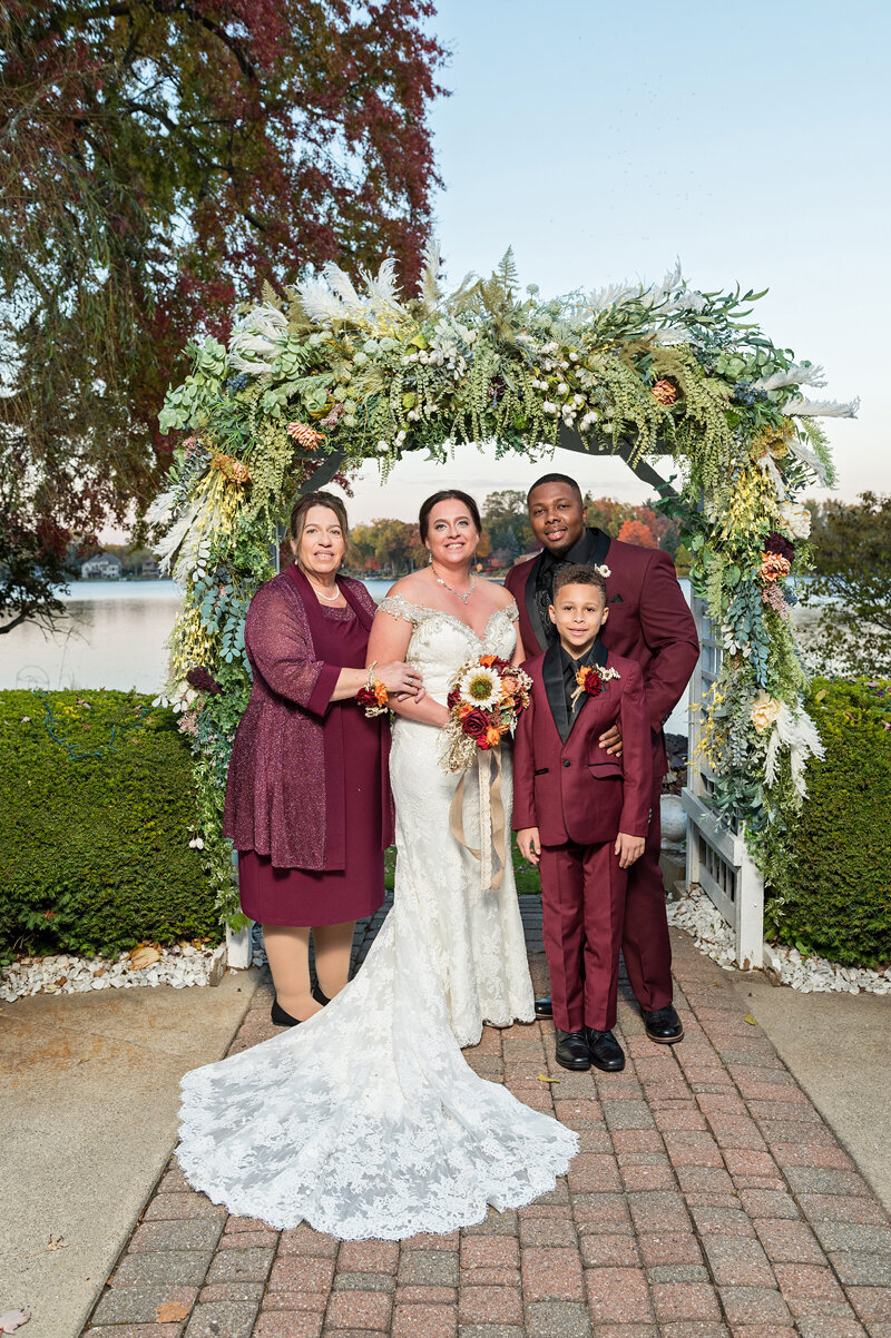 Detroit Wedding Photographer Victoria Wedding Chapel-177