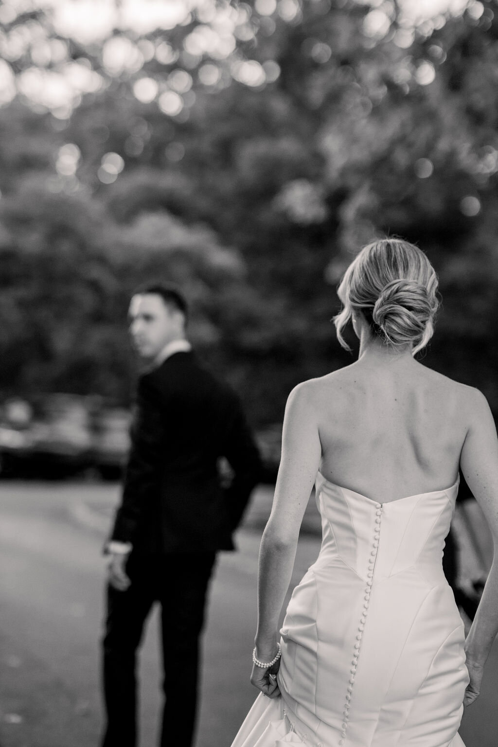 L+T-BrideandGroomPortraits-187