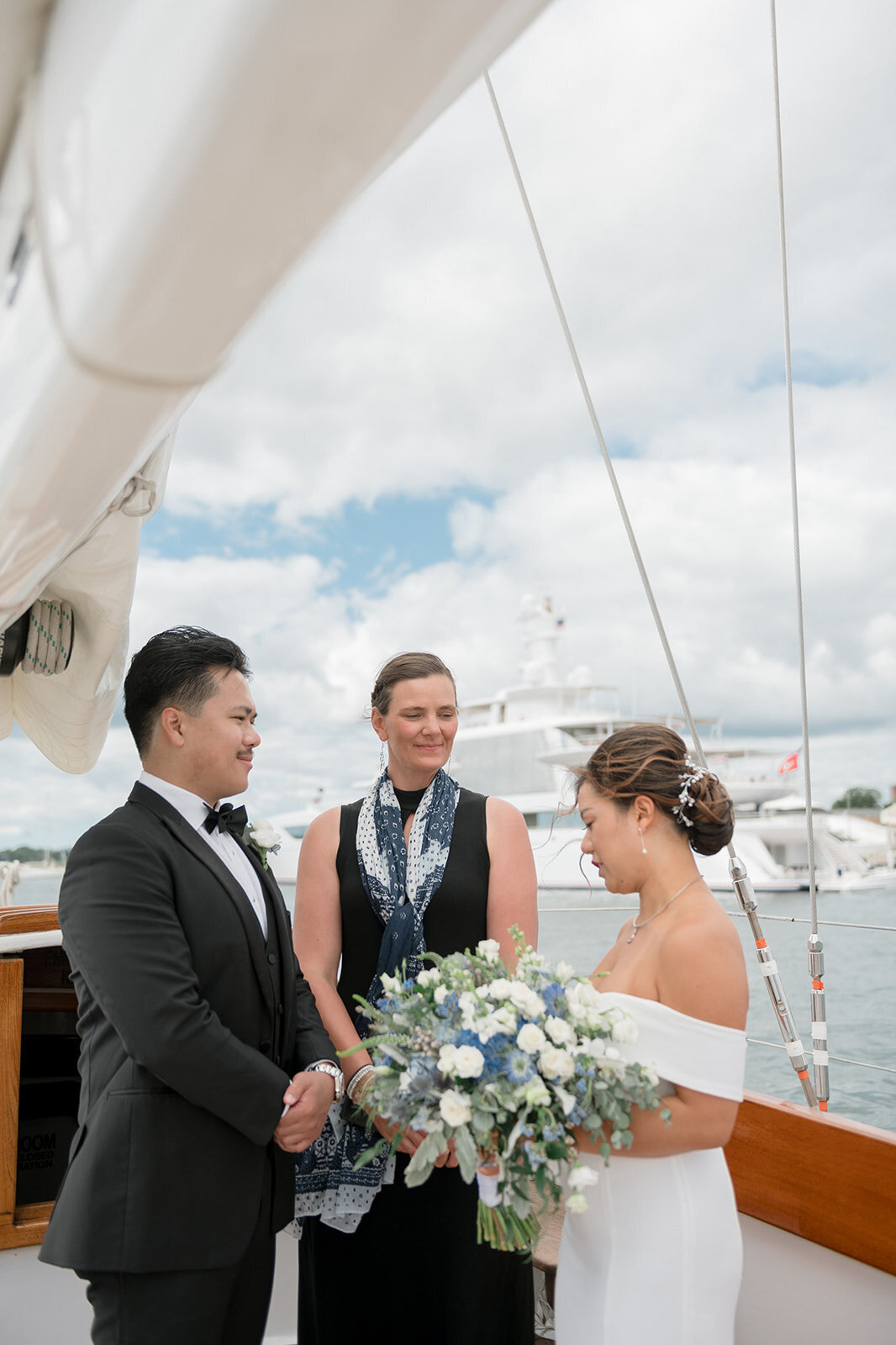 Elopement_Sailboat_Wedding_Newport_RIHBP_1522194CHilaryBPhotography