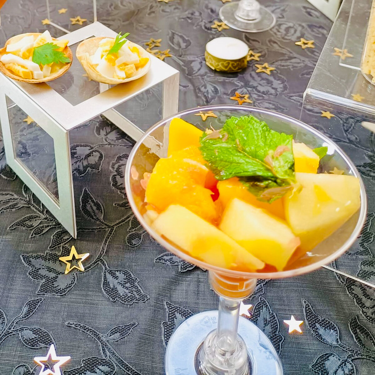 mini-desserts-and-drinks-table-decor_2841