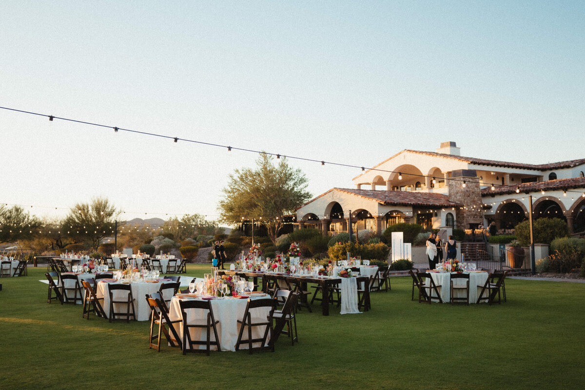 Sarah & Steven Wedding Sneak Peeks-130