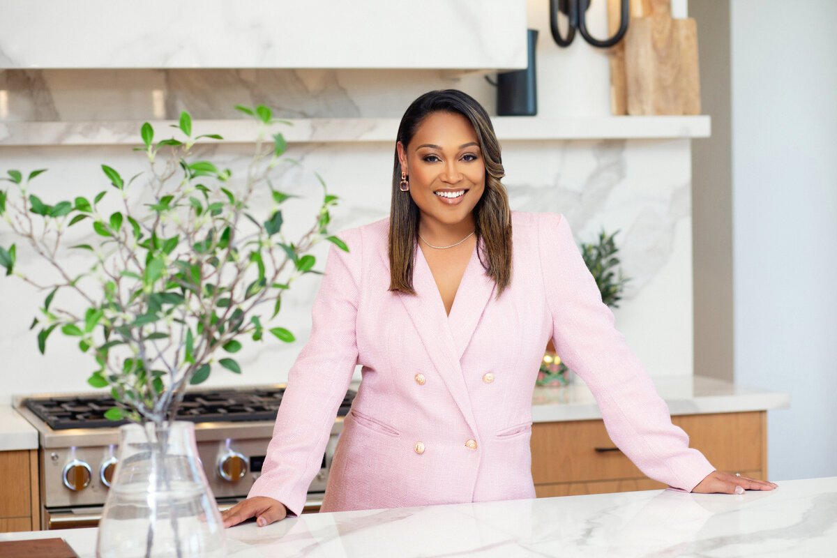 Sunny Depaz-Realtor-Austin Realtor Headshots-Felicia Reed Photography-Austin, Tx- Austin, Tx--10