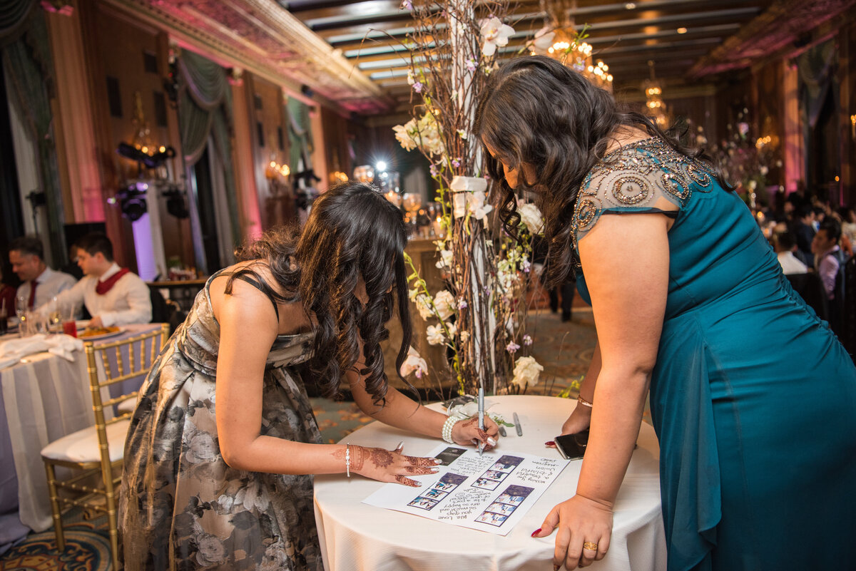 maha_studios_wedding_photography_chicago_new_york_california_sophisticated_and_vibrant_photography_honoring_modern_south_asian_and_multicultural_weddings33