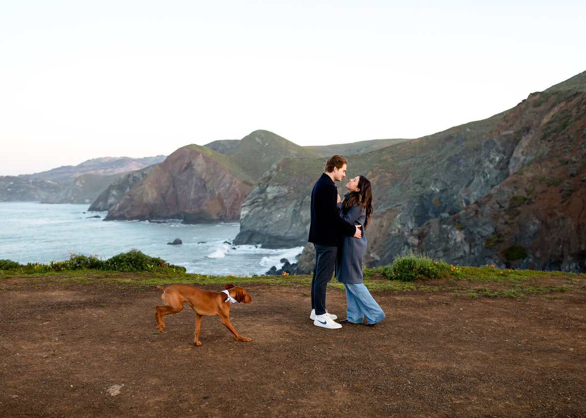 03252023_MaryBeth+AlekEngagements_RodeoBeachCA_AnjaJensenPhotography-58