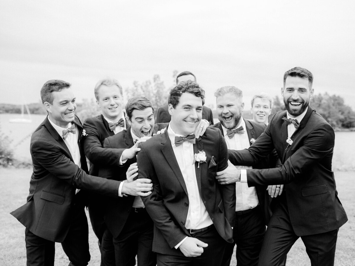 Vermont-Luxury-Film-Wedding-Photographer-Bridal-Party-Photos_179