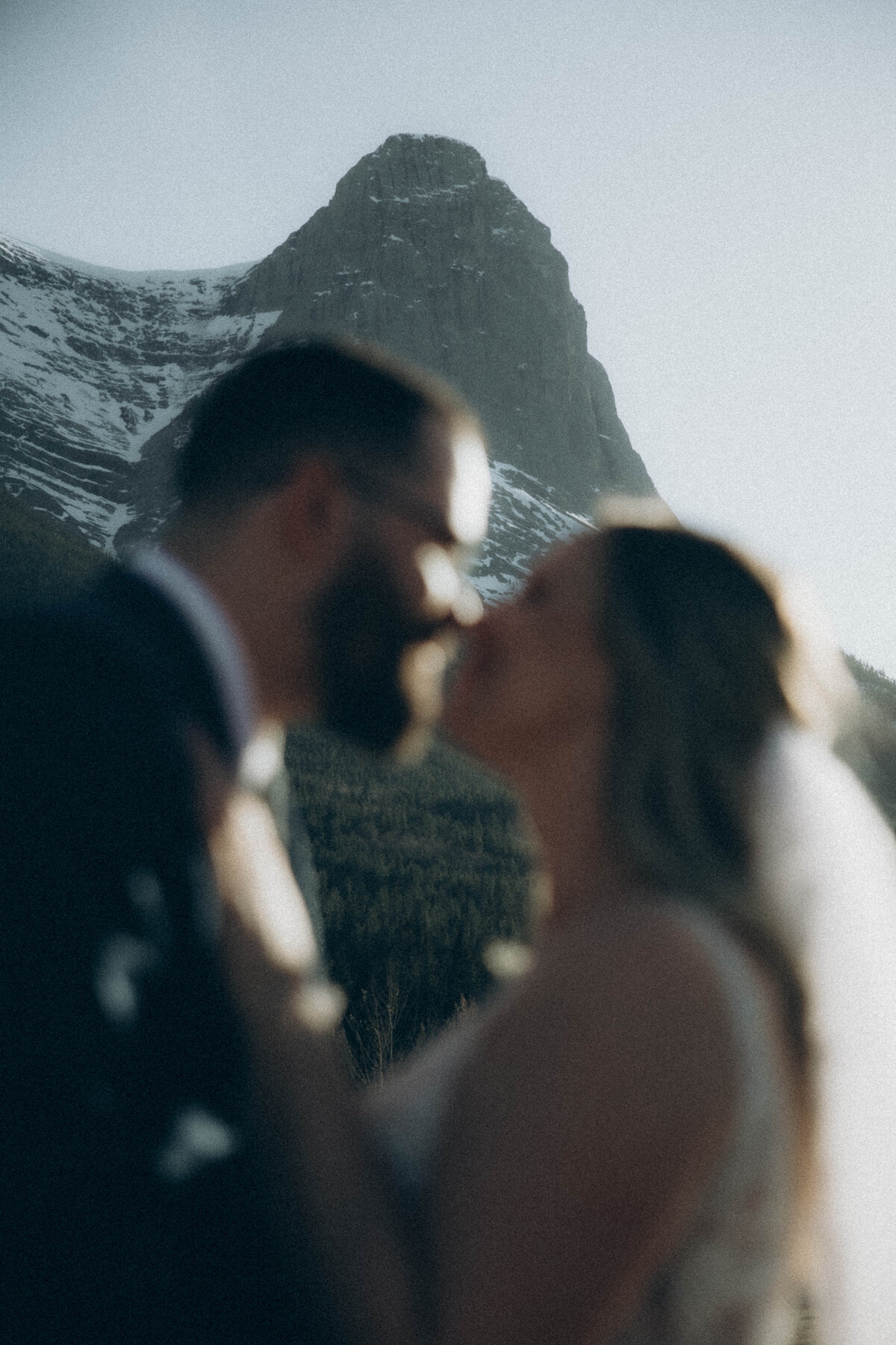 vpc-canmore-spring-elopement-85