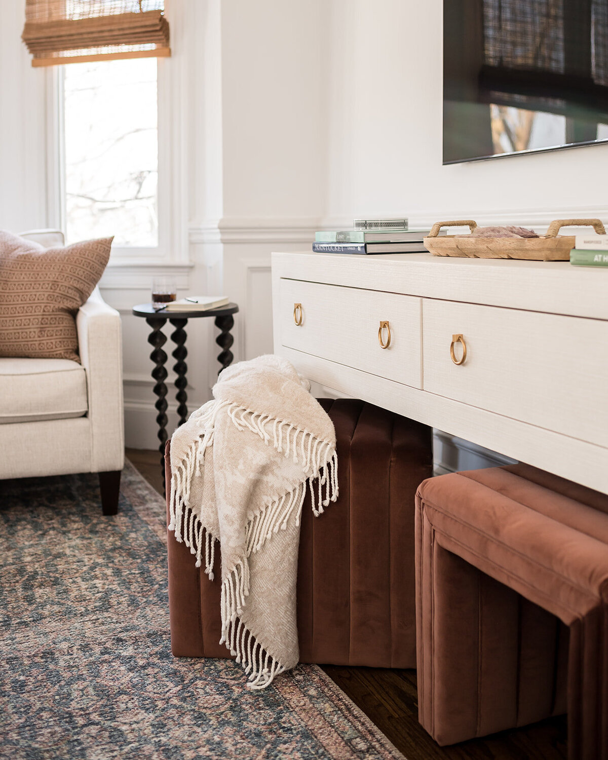 melinda chesson interiors boston living room with white blanket and accent rug