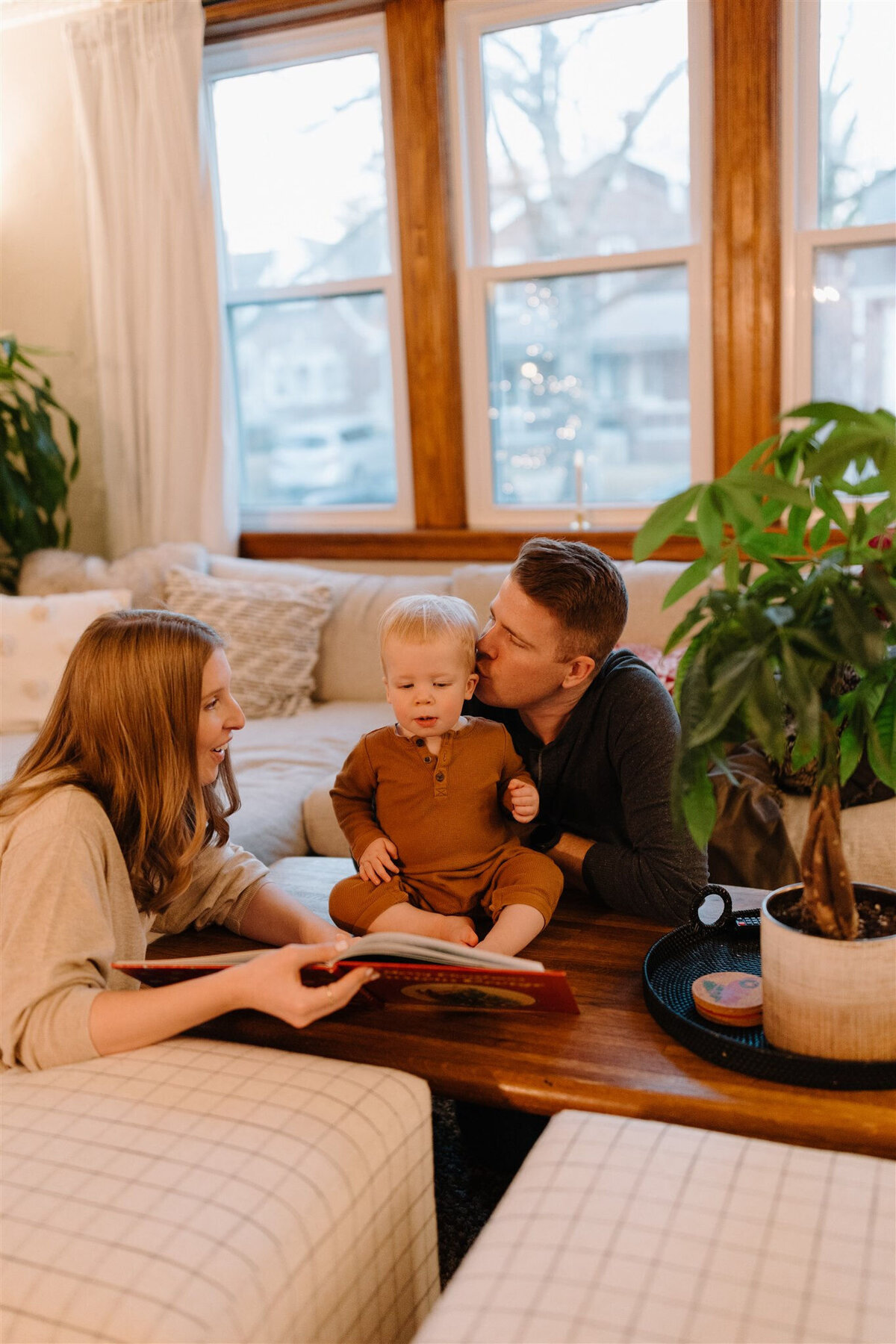 st-louis-family-photographer-in-home-session-winter-family-session-landis-family-189