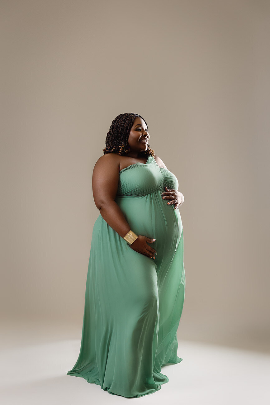 best Silver Spring newborn photographer, Annapolis newborn photography, best Bowie MD newborn photographer 3229