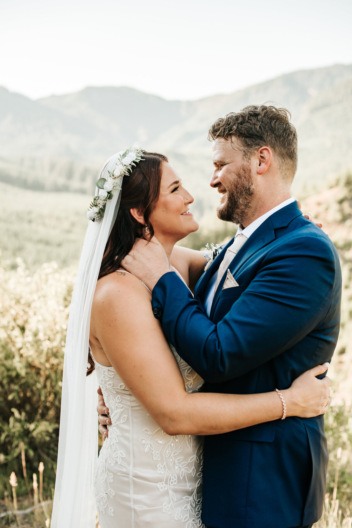 Brandi Trotter Photography-Oregon Wedding Photographer-2021-27