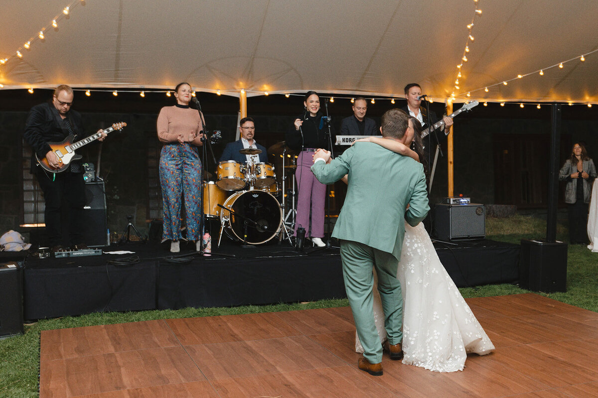 andrew-tiffany-speeches-dances-olive-and-oath94_websize
