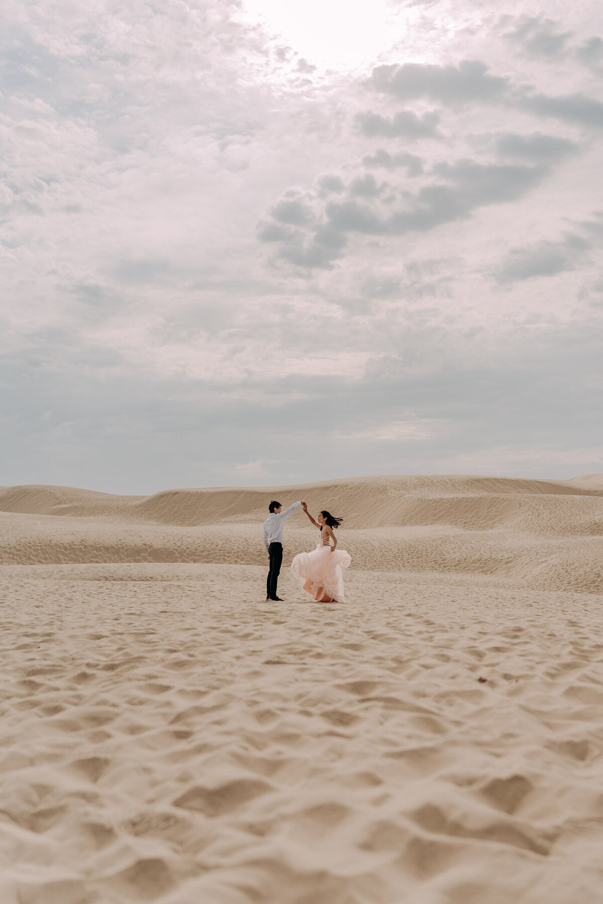Joyce Li Photography Destination Wedding Elopement Engagement Lifestyle Portrait Photographer West Coast Seattle Washington California oceanodunesengagement-4