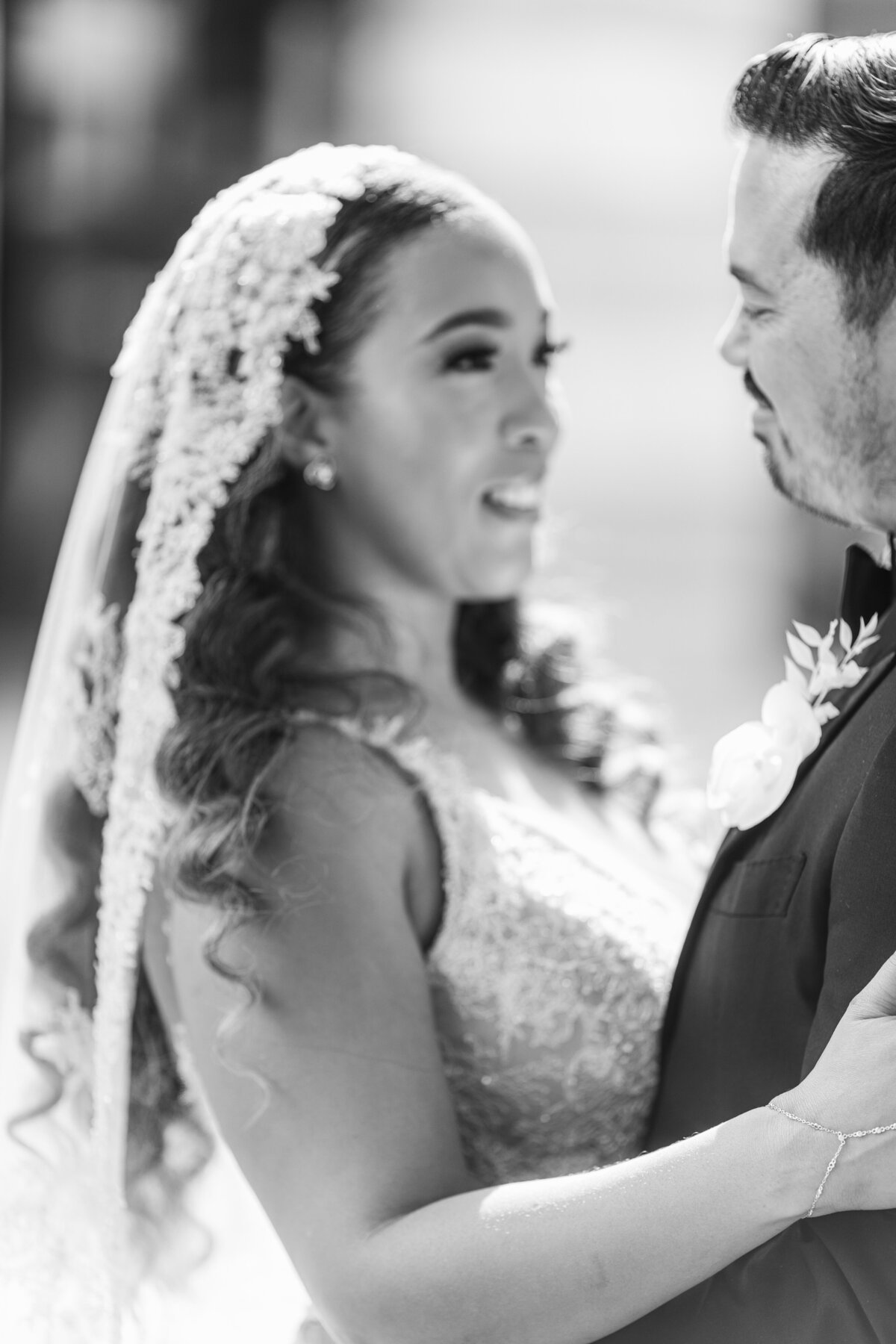 AbieLivesayPhotography-LondonWeddingPhotographer-TheNedHotelWedding-LondonDestinationWedding-LuomaWeddingTour-675-2