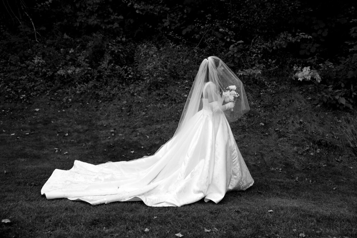 Wedding Photographer in VT | Sincerely Liz Photography Documentary Wedding, Engagement, Elopement, Maternity and Newborn Photographer in New England 