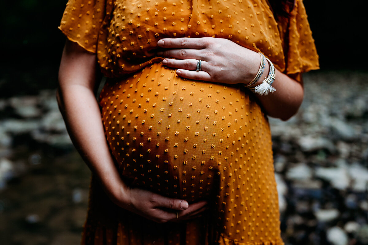 ohio.maternity.photographer-9