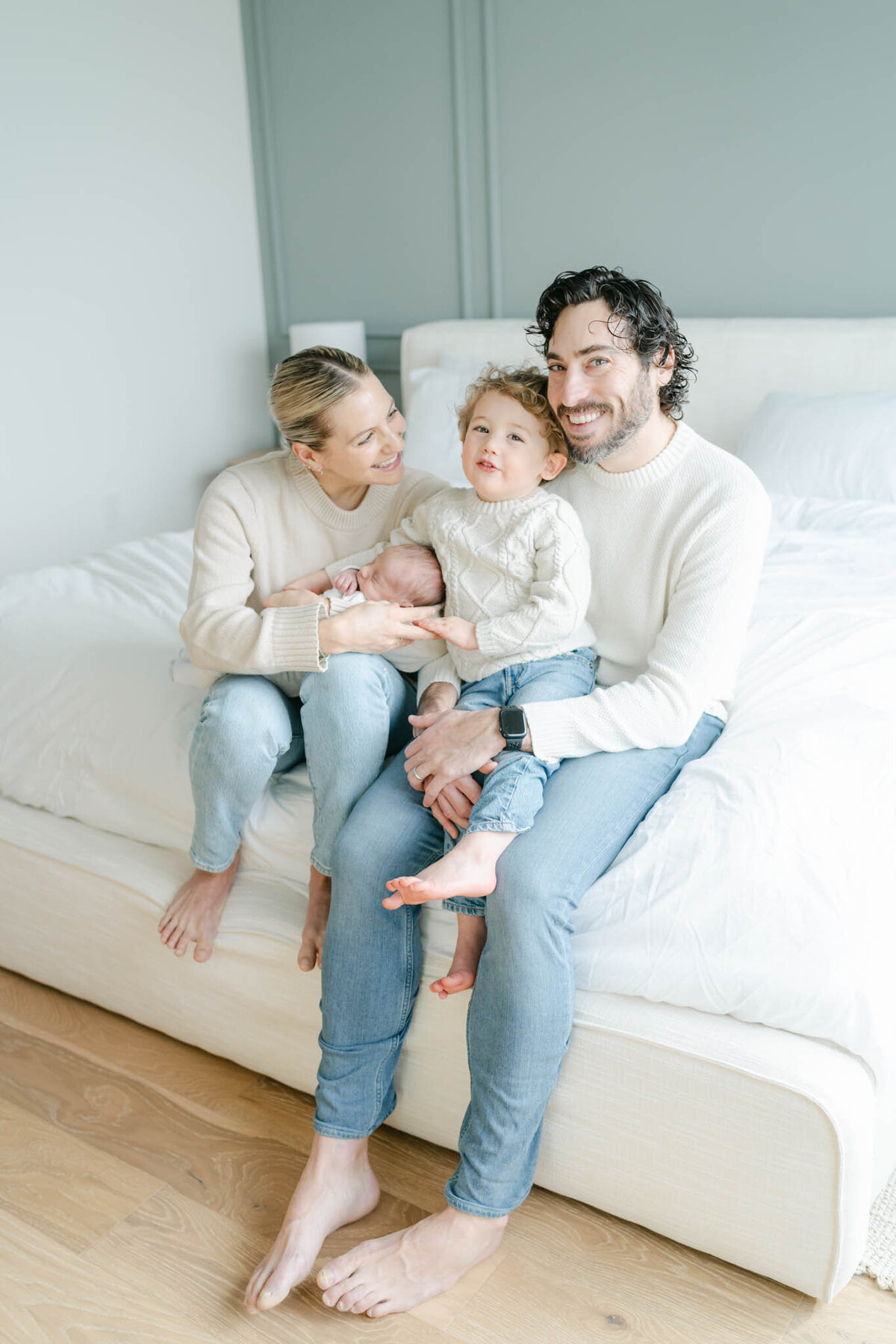 Philadelphia-Newborn-Photographer-976