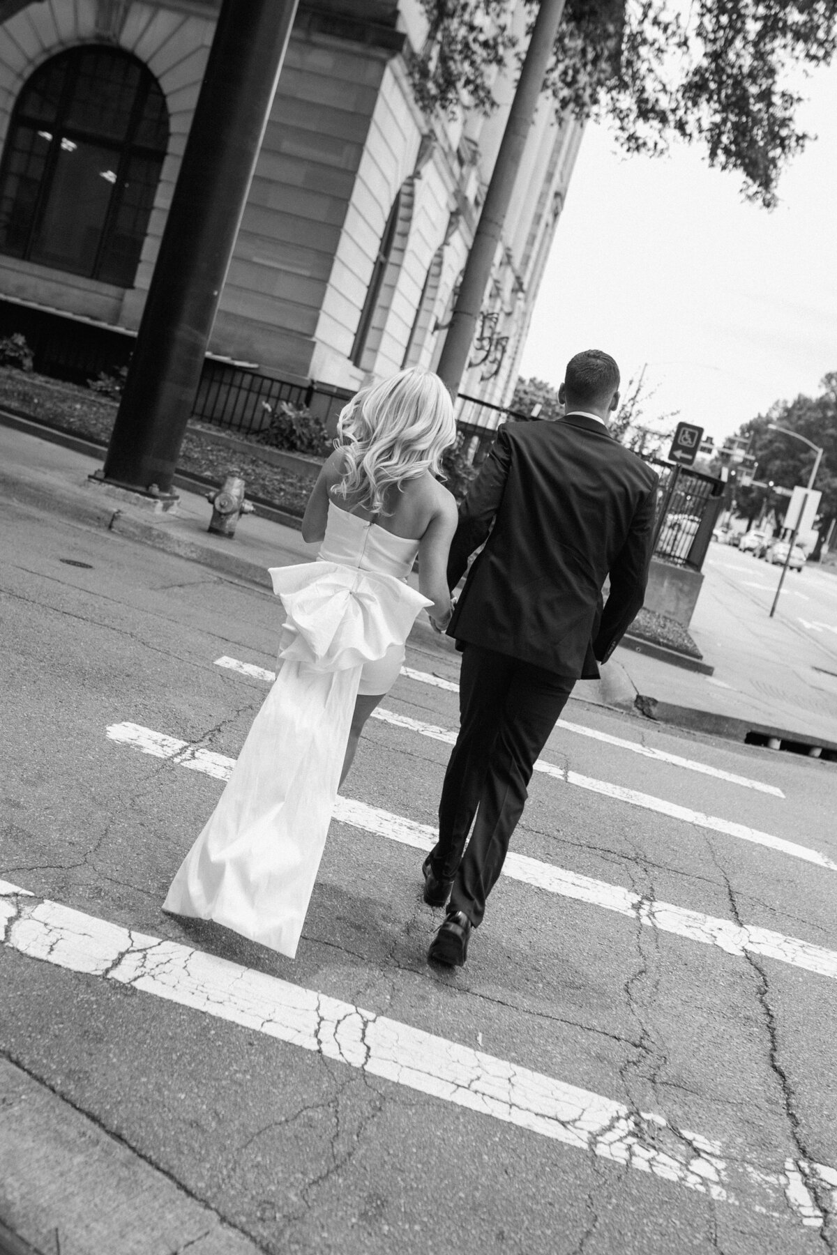 Alyssa-and-Michael-Couple-Engagement-SessionV9A1861