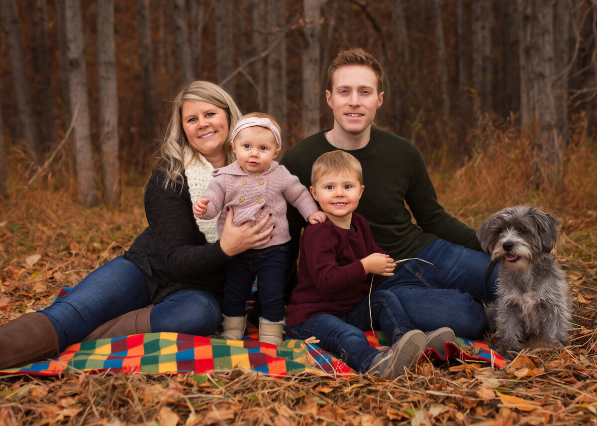 Calgary-Family-Photography-Outdoor-Family-Photos