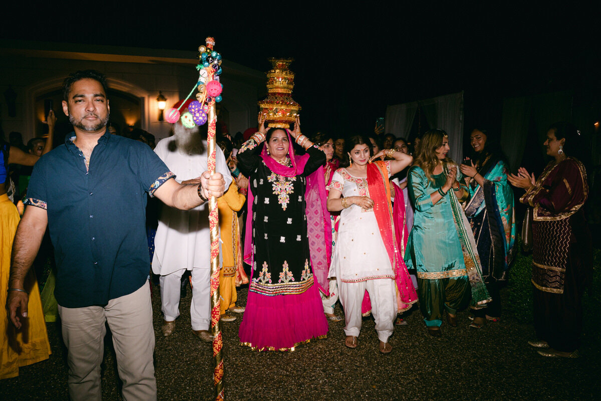 toronto-wedding-photographer-sikh-sangeet-046