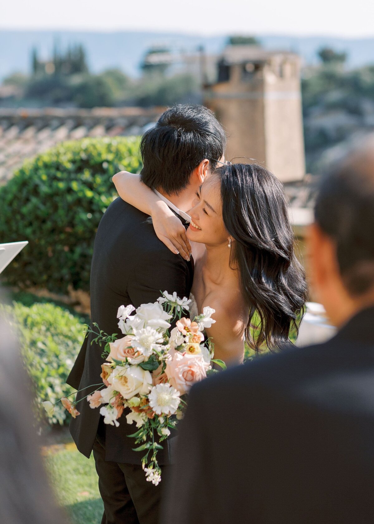 very-elegant-wedding-in-bastide-de-gordes