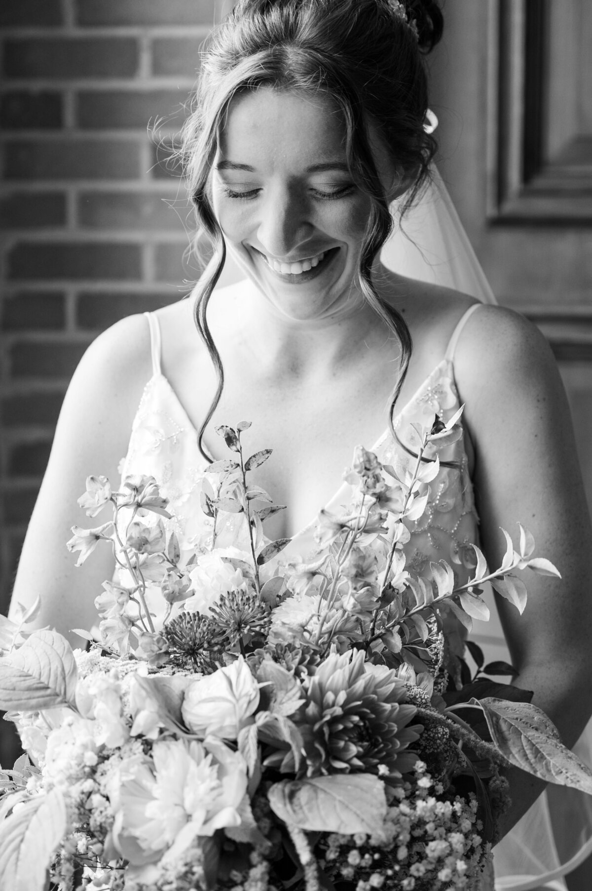 bridal-portrait-cathedral-mn