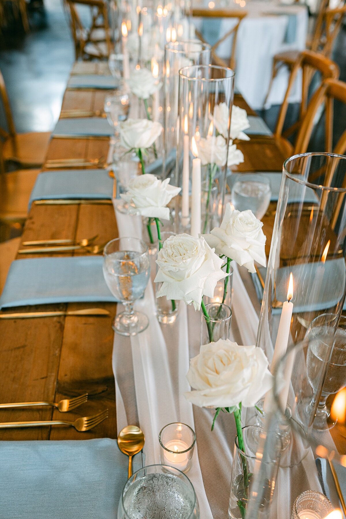 AlexisLunsfordElegantweddingfeaturedonStyleMePretty_0049