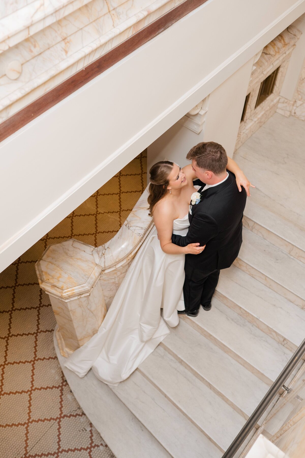 The Cottonwood Hotel Wedding Photos - Anna Brace Photography - Omaha Wedding Photographers-27