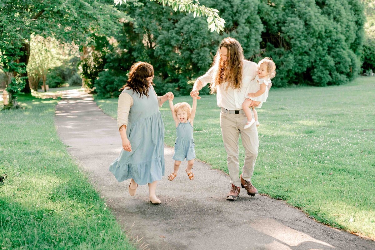 July Family Photoshoot at Volunteer Park Conservatory-7