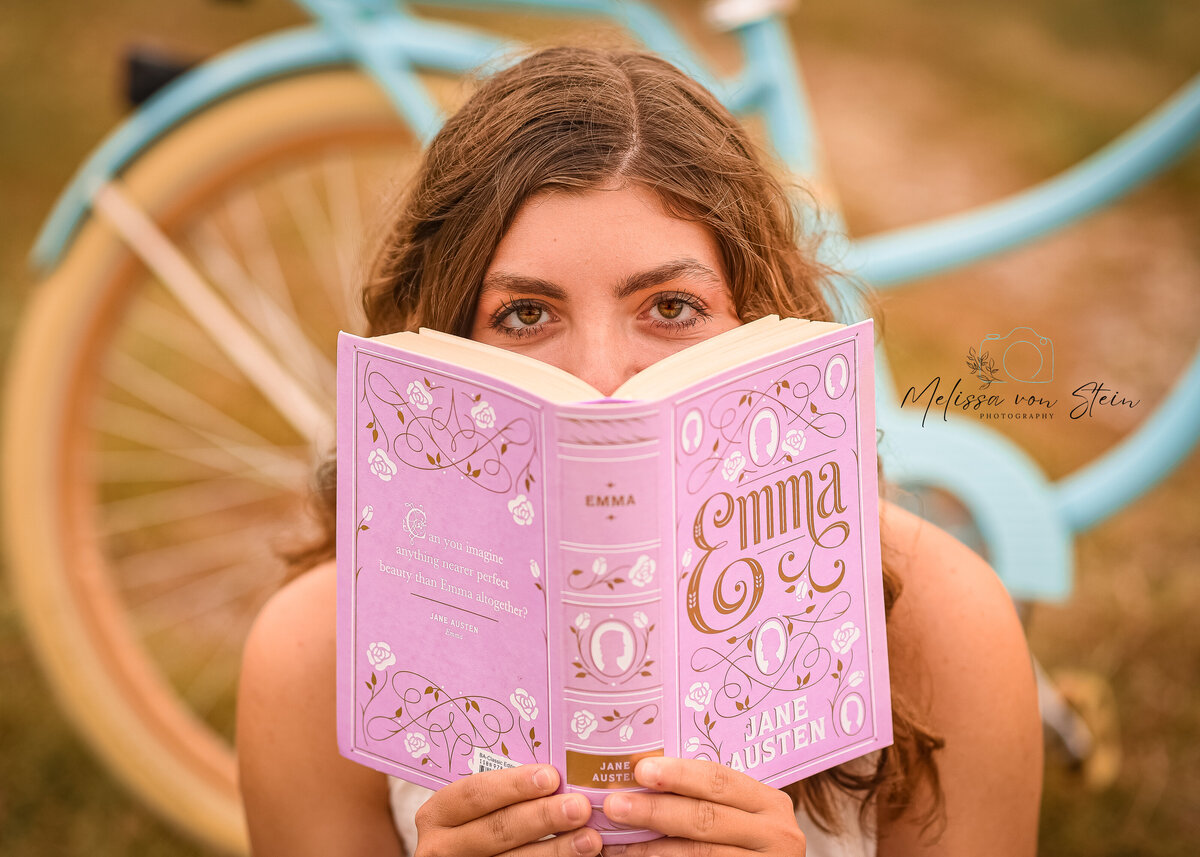 MKVPhotography_EmmaSneaks-3