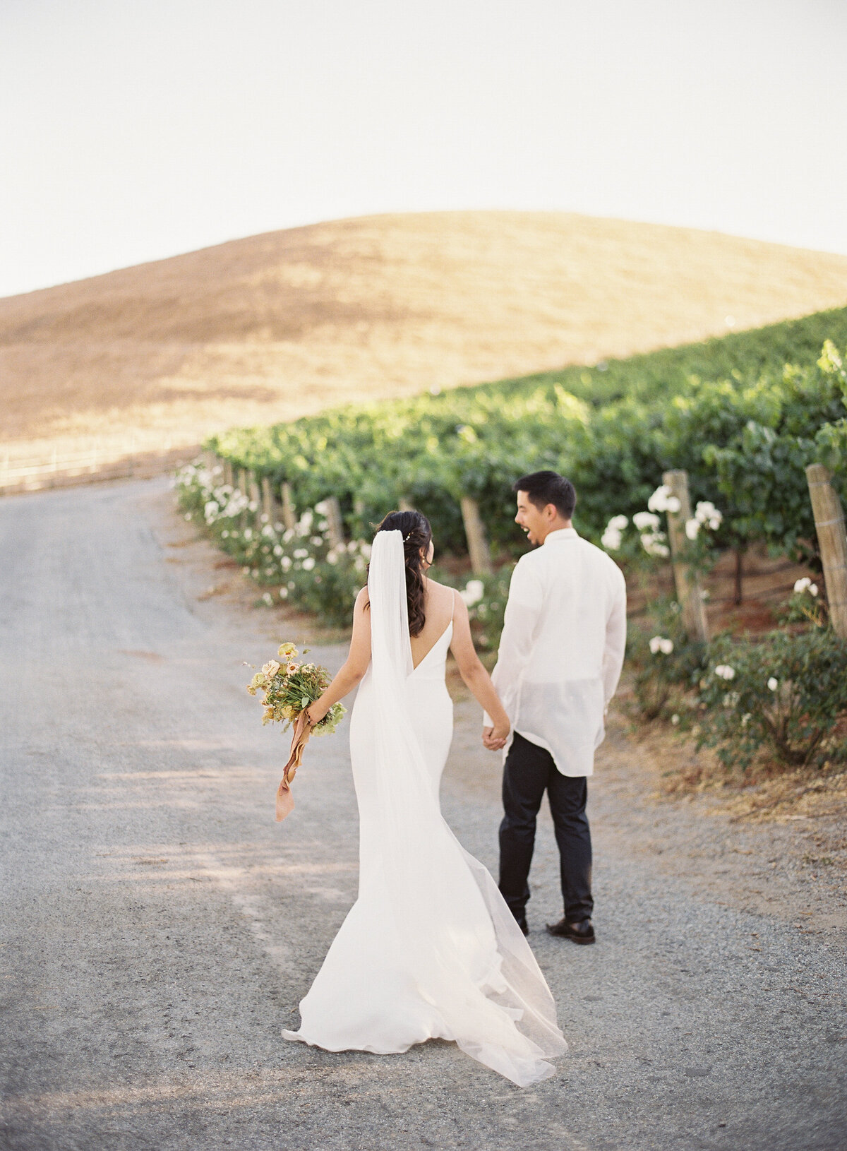 Nella_Terra_Cellars_Winery_Wedding-060