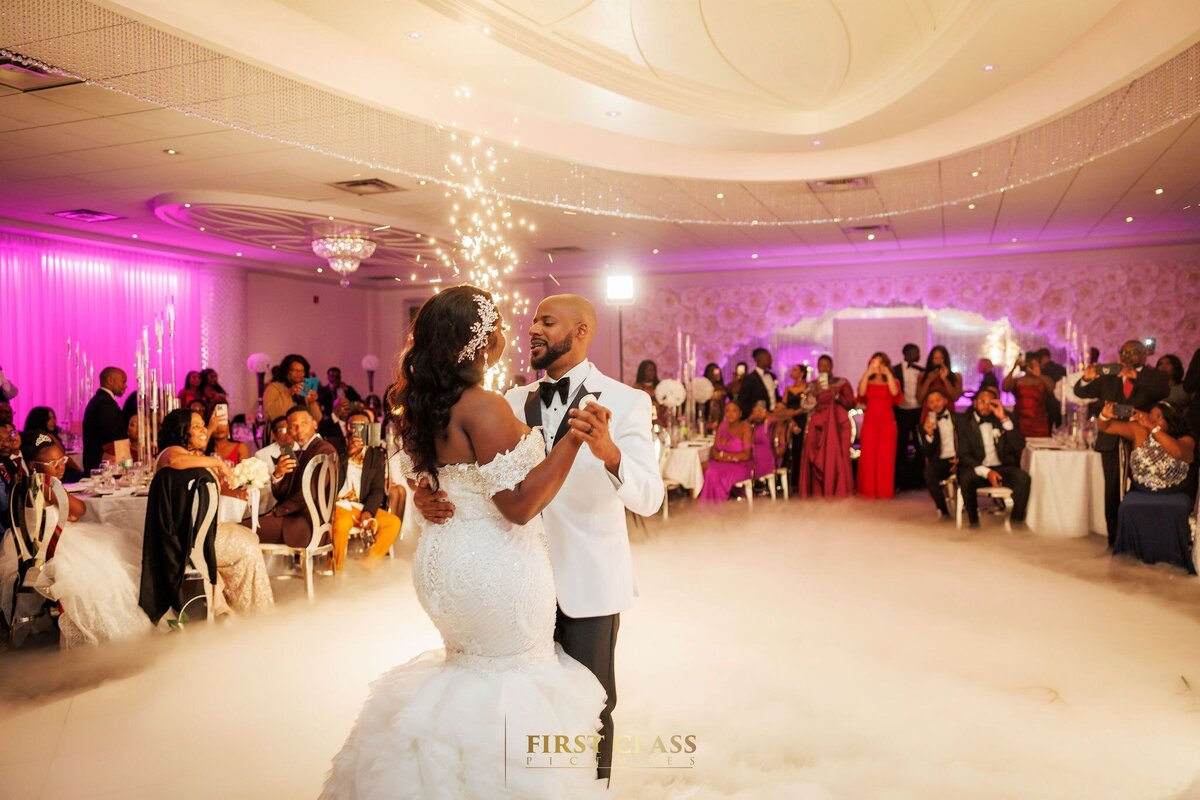 roma-receptions-montreal-wedding-40