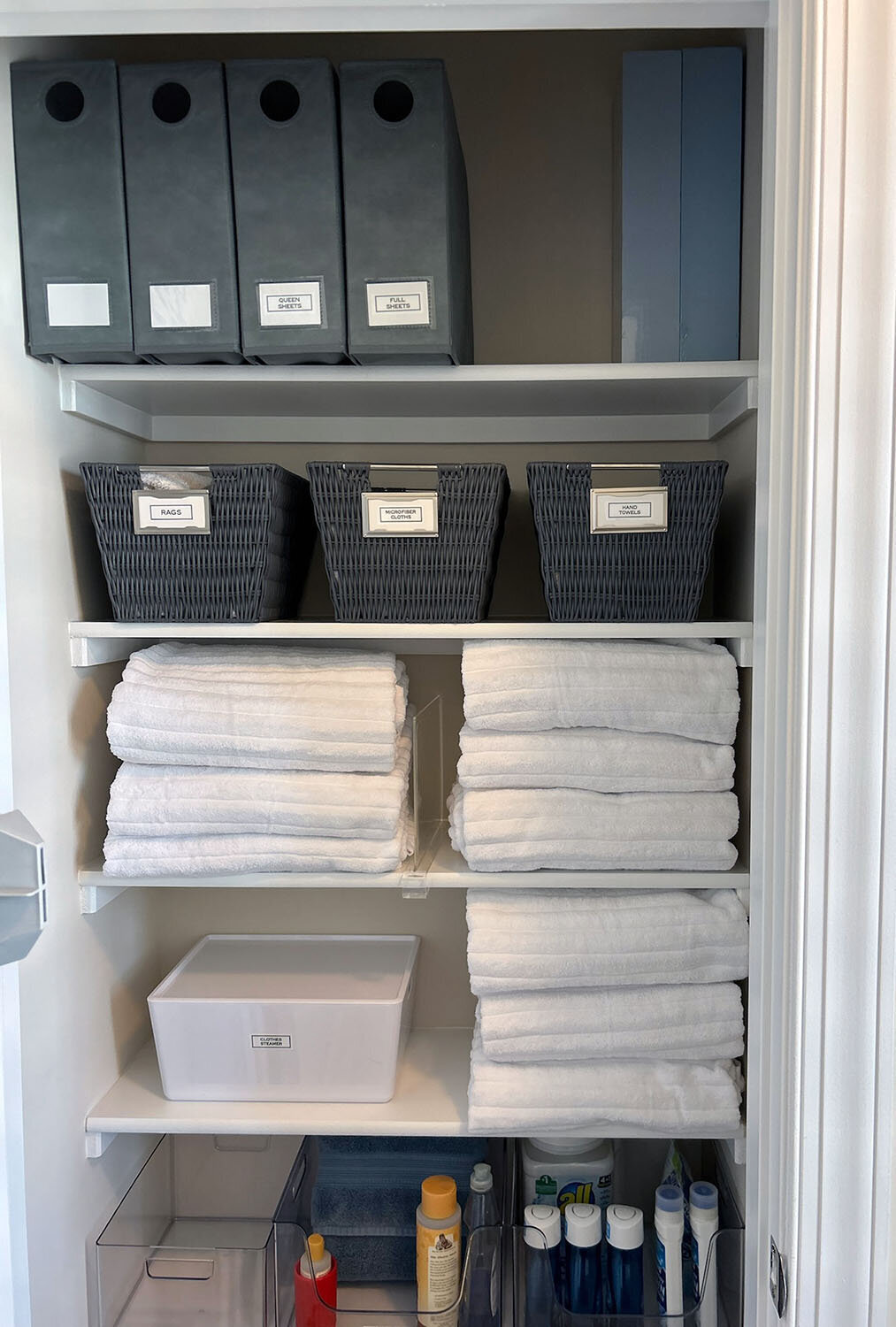 Uncluttered Haven_Bathroom Linen Organization_4