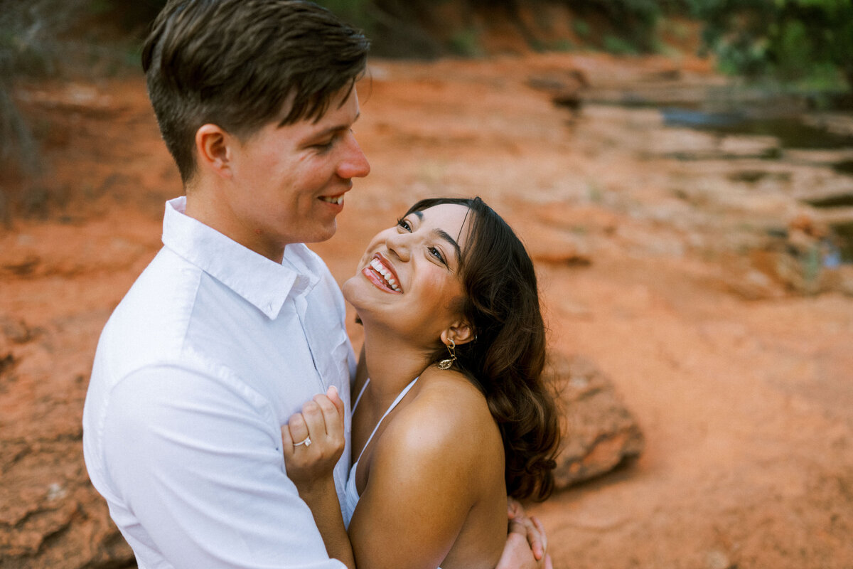 red-rock-scenery-engagement