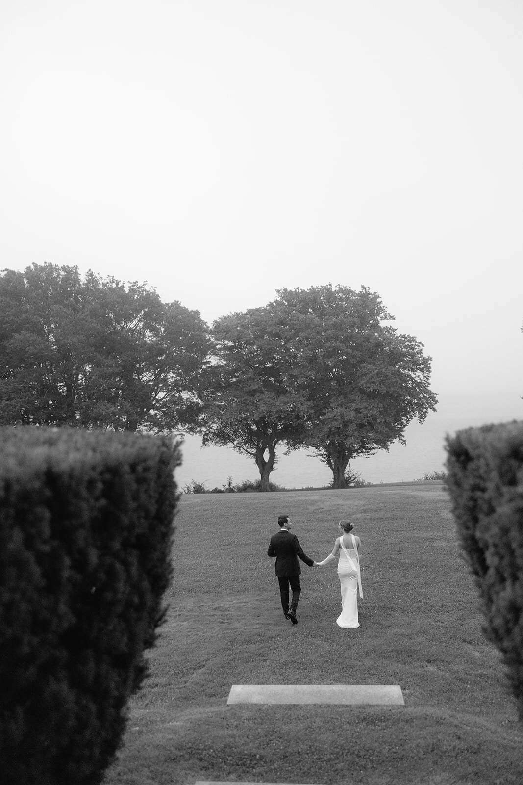 timeless-wedding-at-glen-manor-house-ri