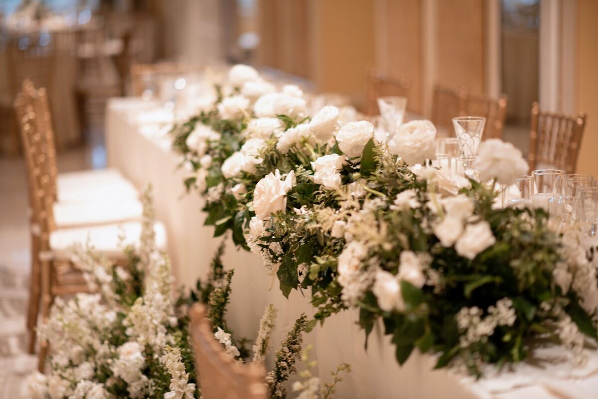enlarged kings table flowers
