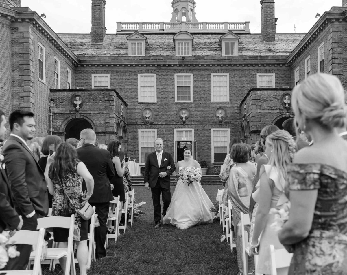 Lena Mirisola Photography Boston Massachusetts East Coast New England Wedding Engagement Photographer Inclusive Luxury LGBTQ Friendly Crane-Estate-Lena-Mirisola-Wedding-031