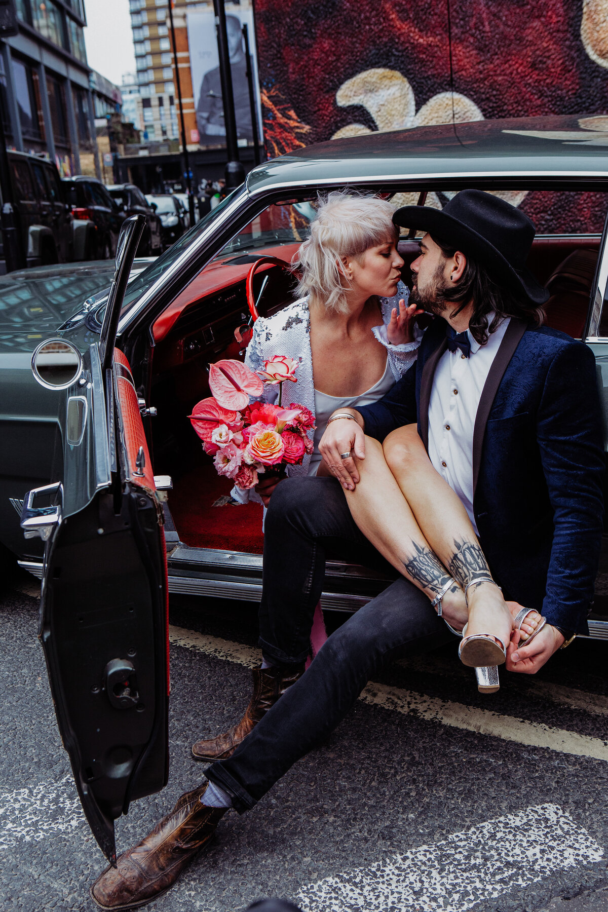 retro elopement shoot London