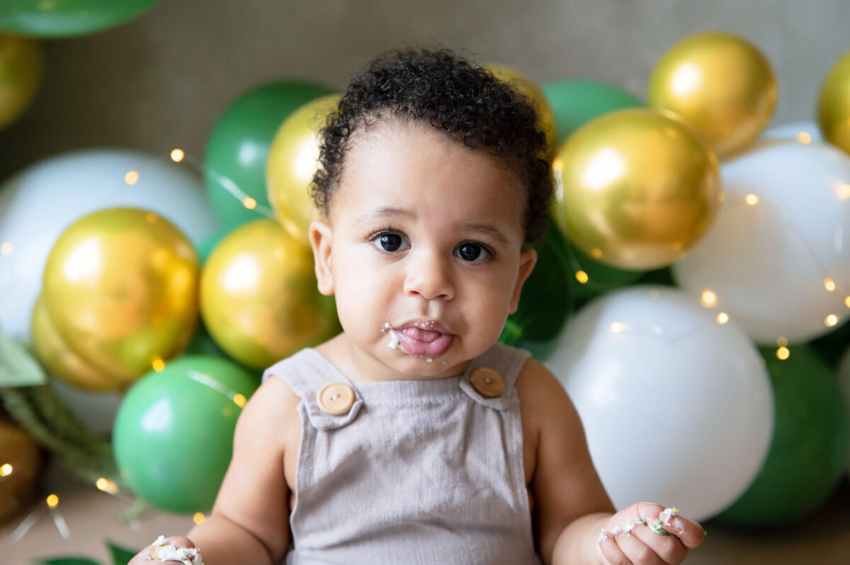 cake-smash-photographer-Burlington-70