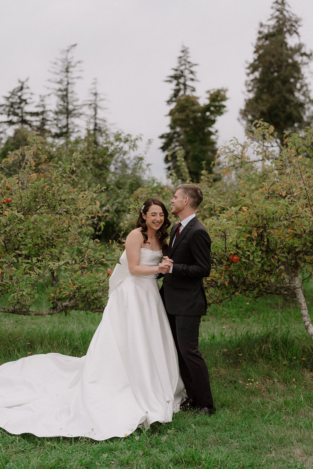 Sea-Cider-Wedding-Victoria-25
