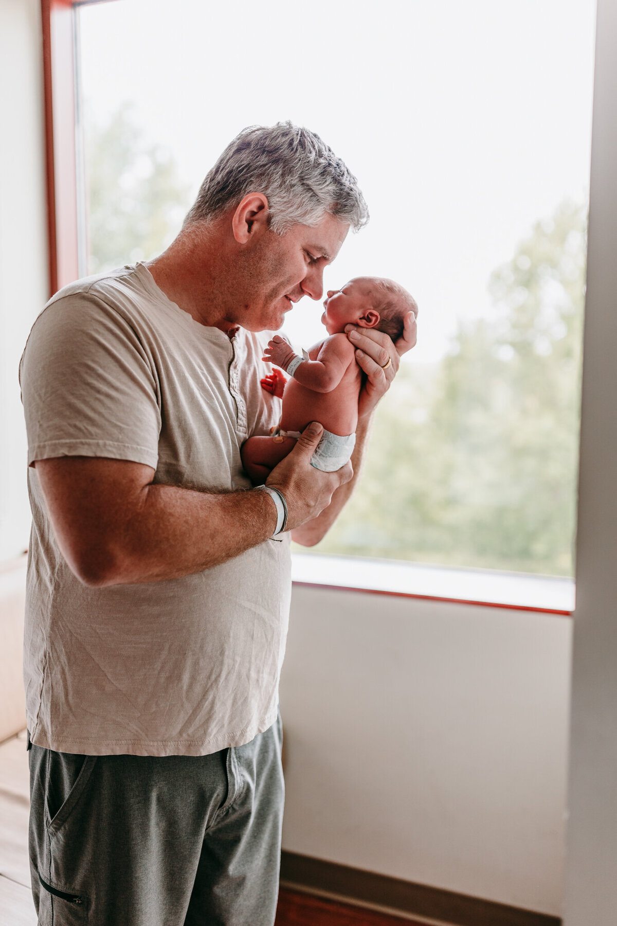NWA fresh 48 photographer, fresh 48 photography near me Northwest Arkansas, newborn baby photography 