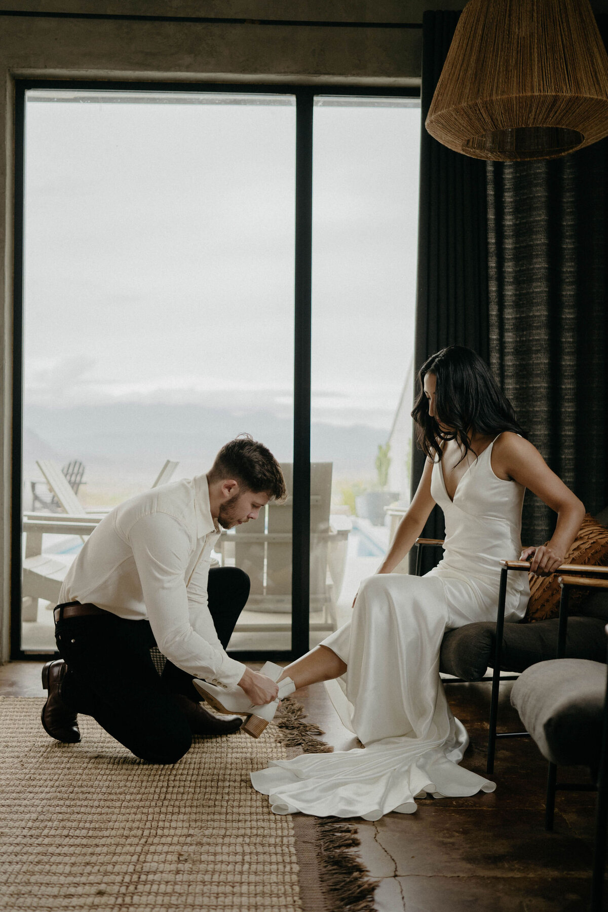 Josh+ElianaGettingReady-207