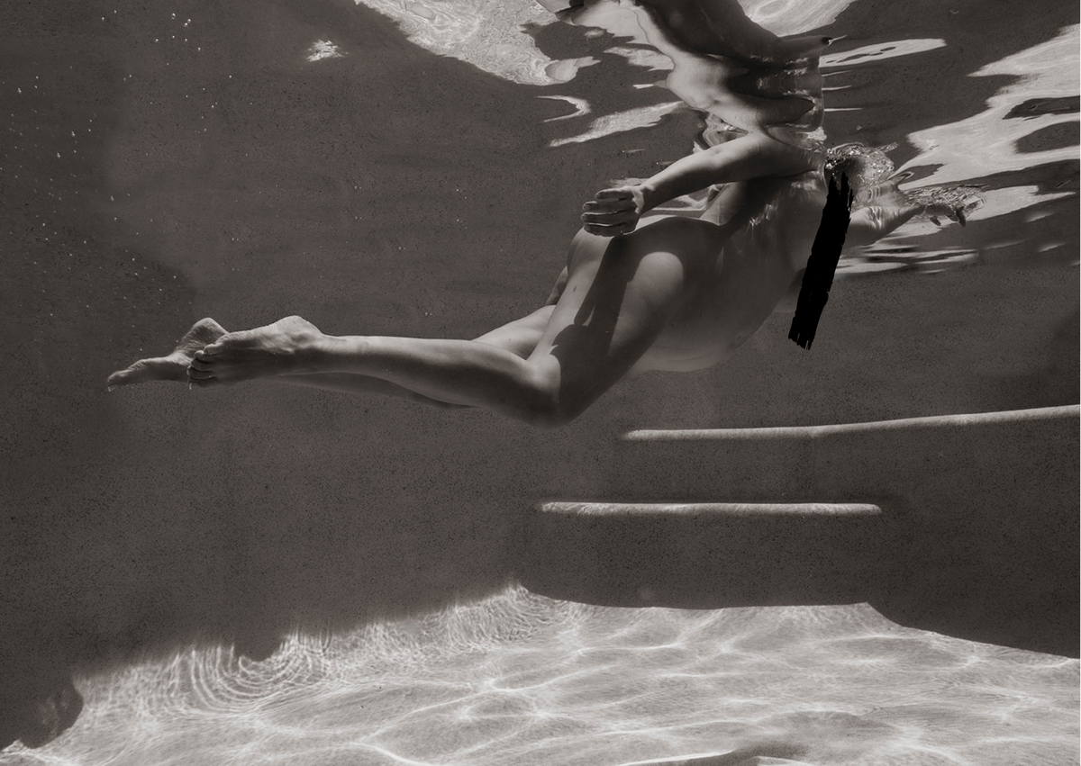 Underwater Maternity Photographer