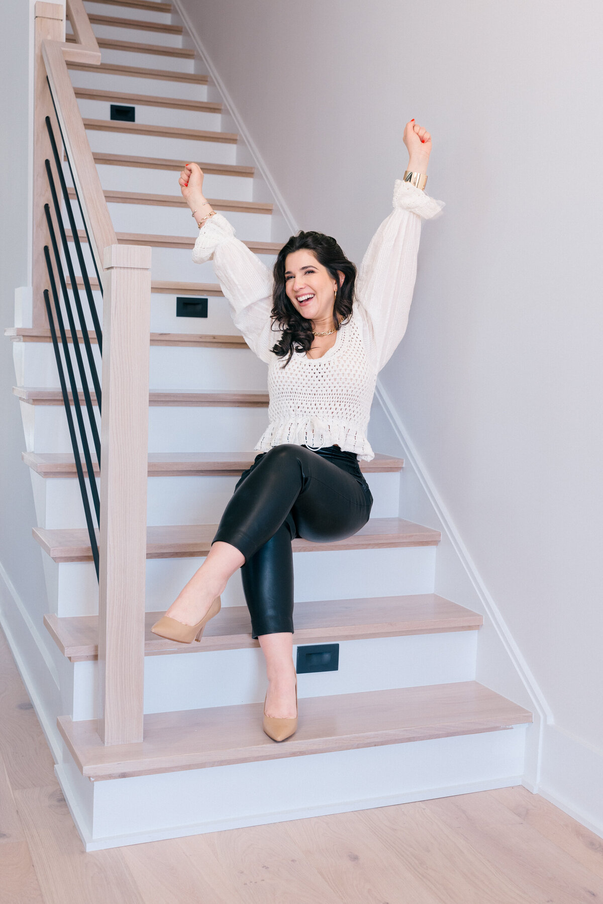 realtor-on-stairs-2