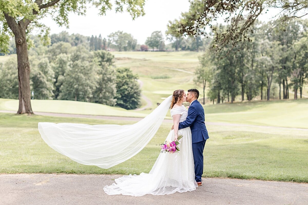 Montour-Country-Club-PIttsburgh-Wedding_0011
