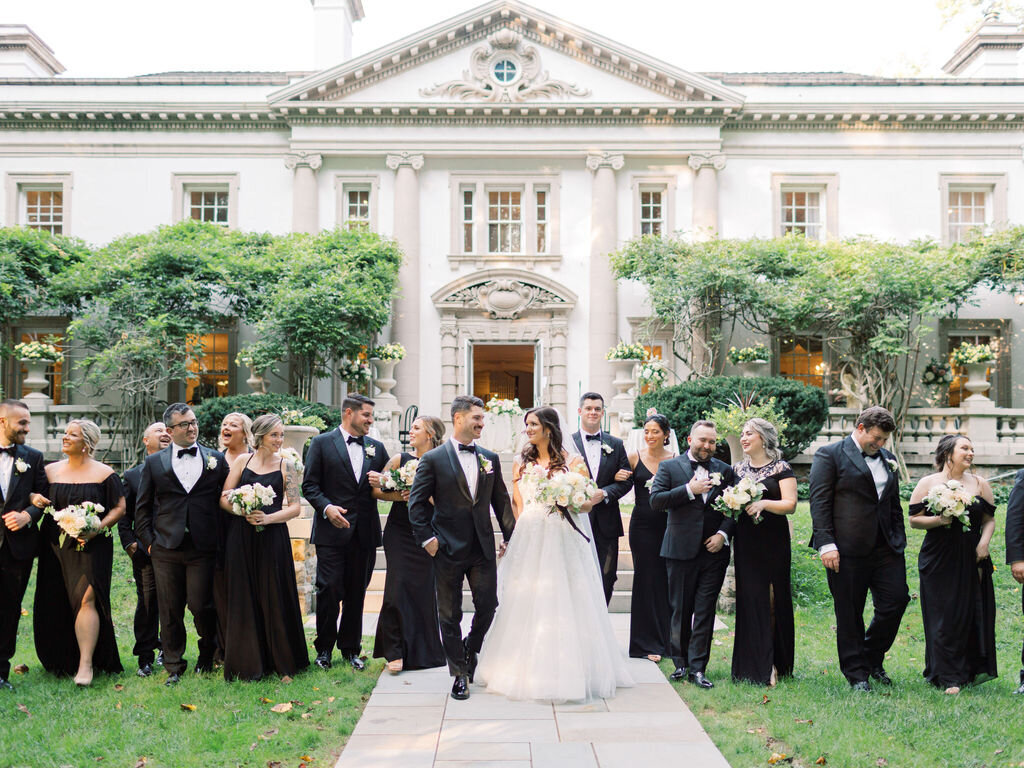 Kate Campbell Floral Fall Wedding Liriodendron Mansion by Molly Litchen19