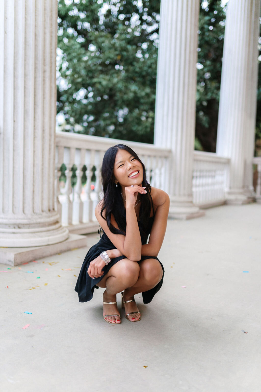 university of tennessee knoxville graduation photographer black dress