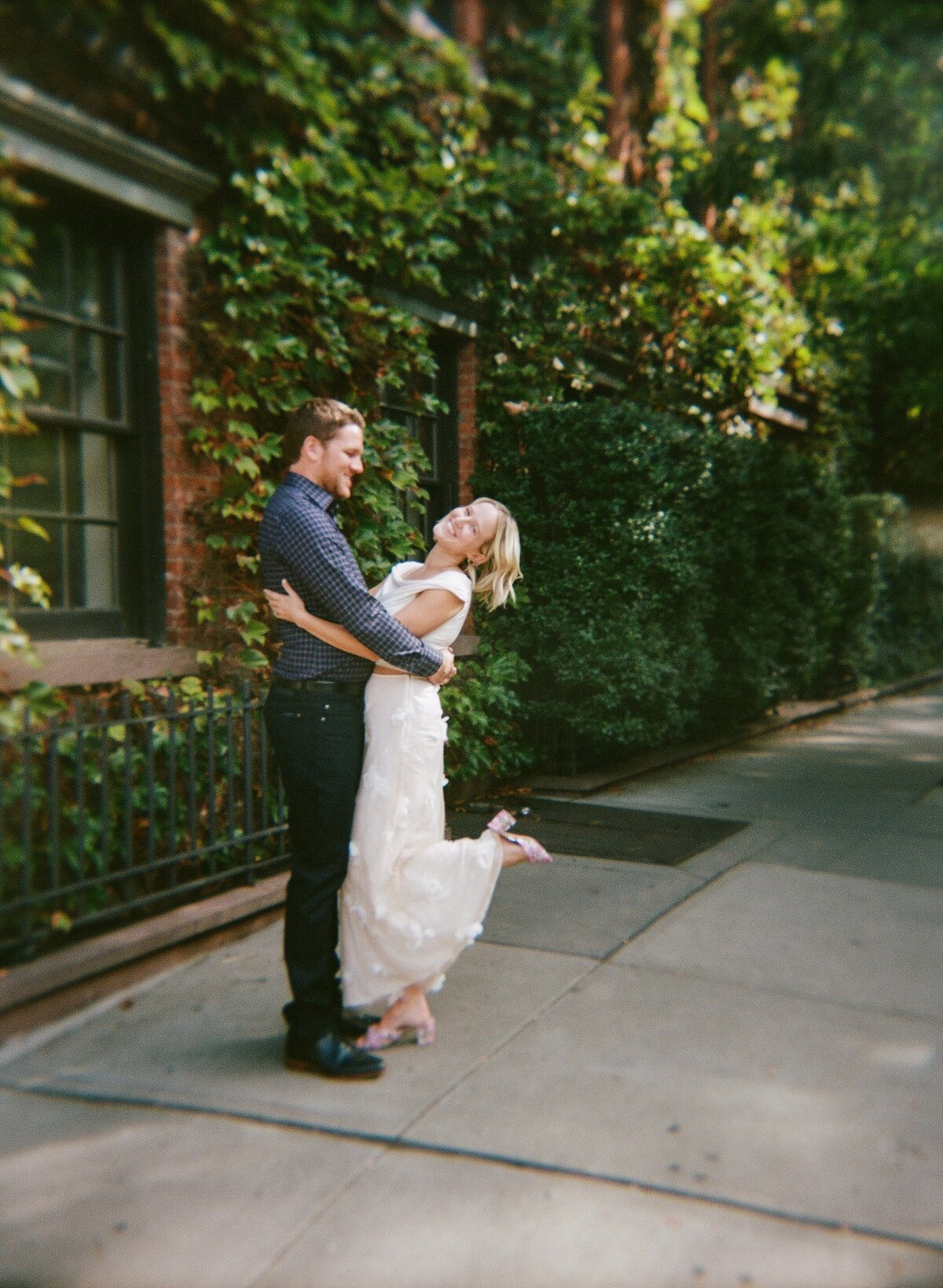 West-Village-Engagement-Session_NYC-Engagement-Photographer_Jessie-Barksdale-Photography_061