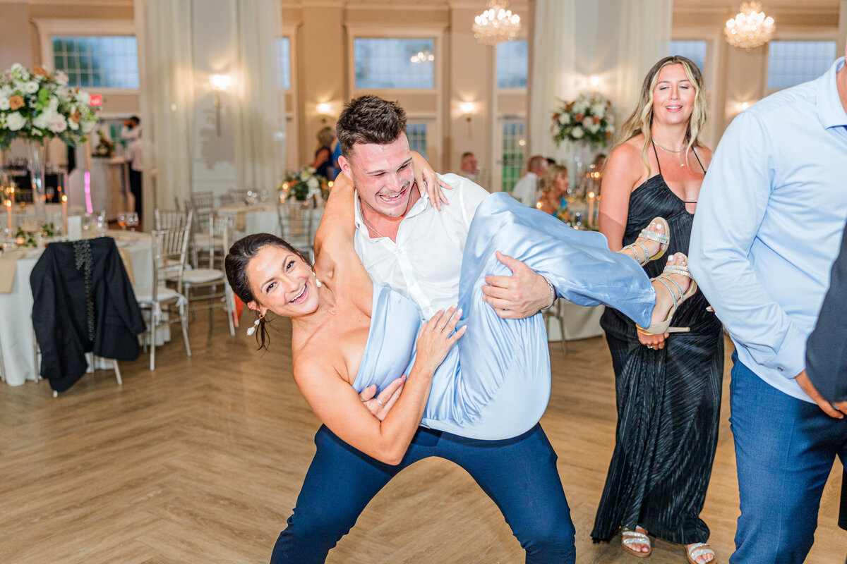 Olivia and Andrew Married Sneak Peeks-134