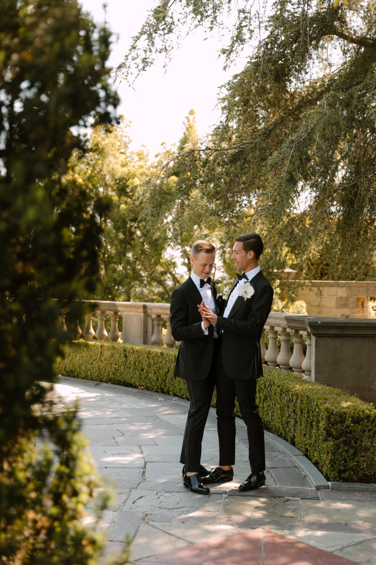 2023_beverlyhills-luxury-summer-gay-wedding-adam-griffin-photo-22