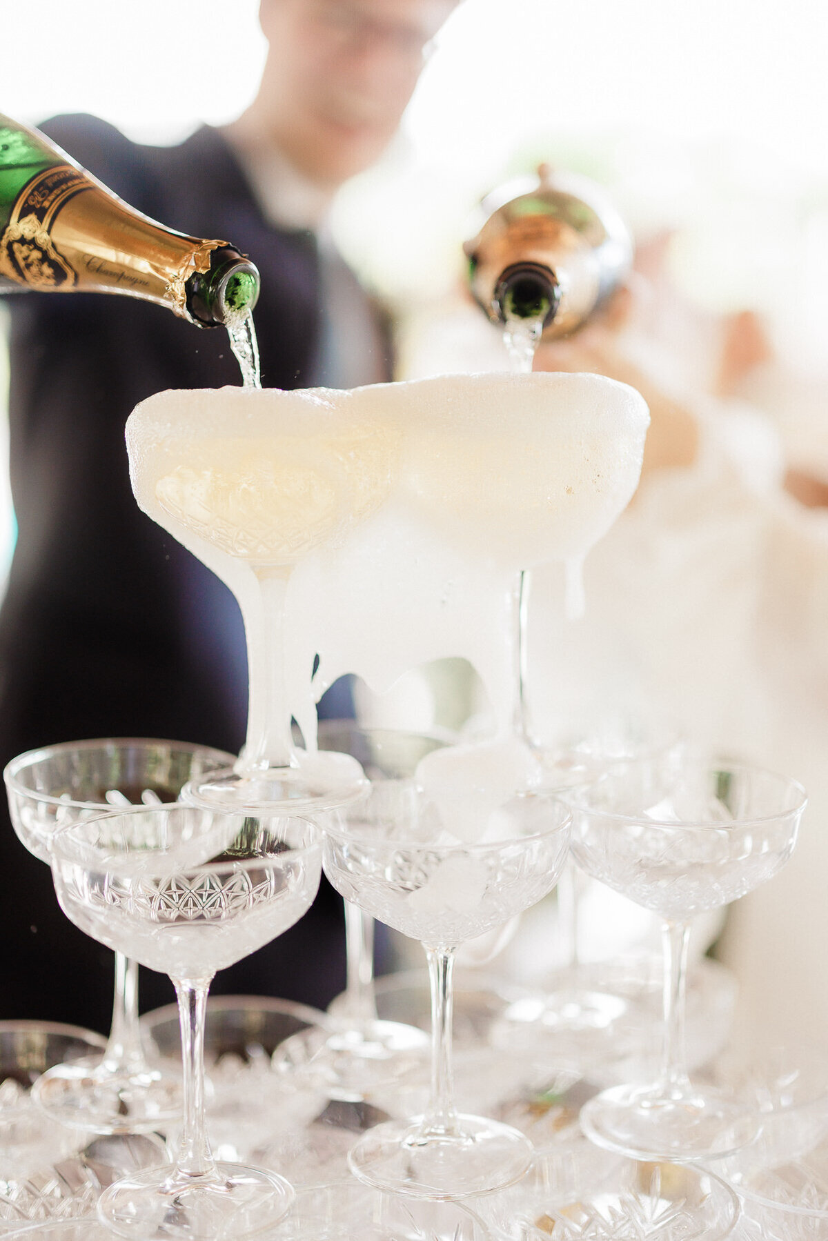 Modern_Chic_Chateau_Valouze_Destination_Wedding_Photographer-35